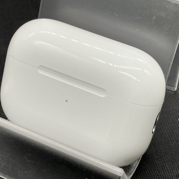 【中古】MagSafe充電ケース(USB-C)付きAirPods Pro(第2世代) MTJV3JA【秋葉原】