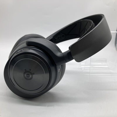 【中古】Arctis Nova Pro Wireless 【61520J】【秋葉原】