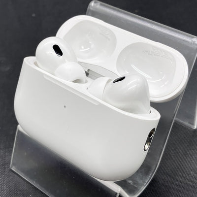 【中古】MagSafe充電ケース(USB-C)付きAirPods Pro(第2世代) MTJV3JA【秋葉原】