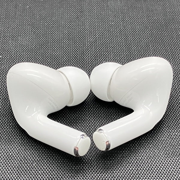 【中古】MagSafe充電ケース(USB-C)付きAirPods Pro(第2世代) MTJV3JA【秋葉原】