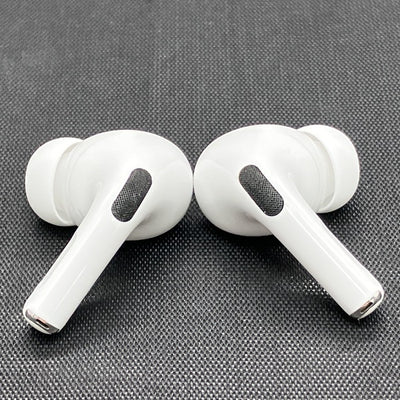 【中古】MagSafe充電ケース(USB-C)付きAirPods Pro(第2世代) MTJV3JA【秋葉原】
