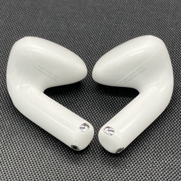 【中古】AirPods 4 MXP93J/A（アクティブノイズキャンセリング搭載）【仙台】
