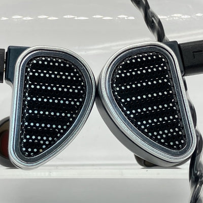 【中古】Duo 【64A-8953】【仙台】