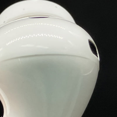 【中古】AirPods Pro (第2世代) MQD83J/A【秋葉原】