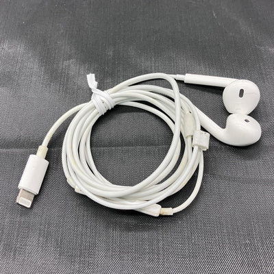 【中古】EarPods with Lightning Connector【仙台】