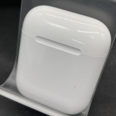 【中古】AirPods MMEF2JA【秋葉原】