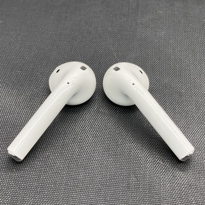 【中古】AirPods MMEF2JA【秋葉原】