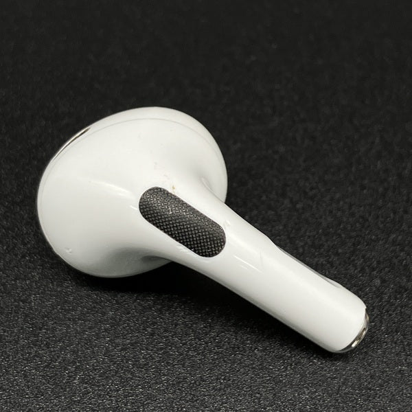 【中古】AirPods Pro (R側) (第2世代)(Lightning)【秋葉原】