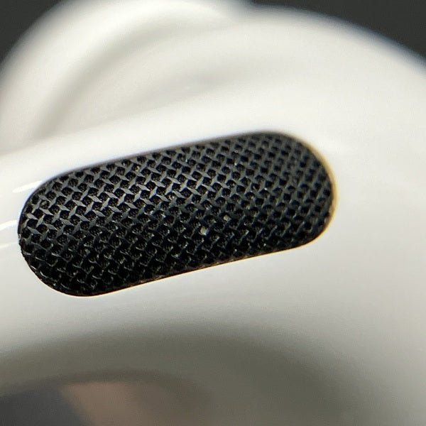 【中古】MagSafe充電ケース(USB-C)付きAirPods Pro(第2世代) MTJV3JA【秋葉原】