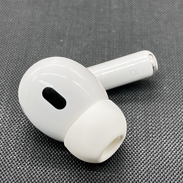 【中古】AirPods Pro R側 (第2世代)(Lightning)【仙台】
