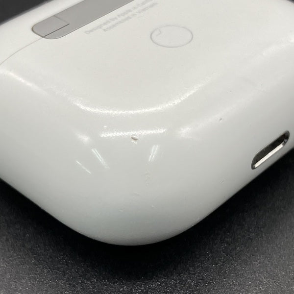【中古】AirPods Lightning 充電ケース (第3世代)【秋葉原】