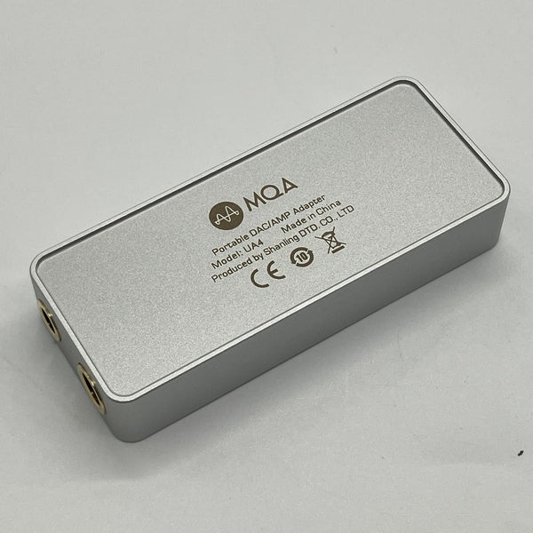 【中古】UA4 シルバー【秋葉原】
