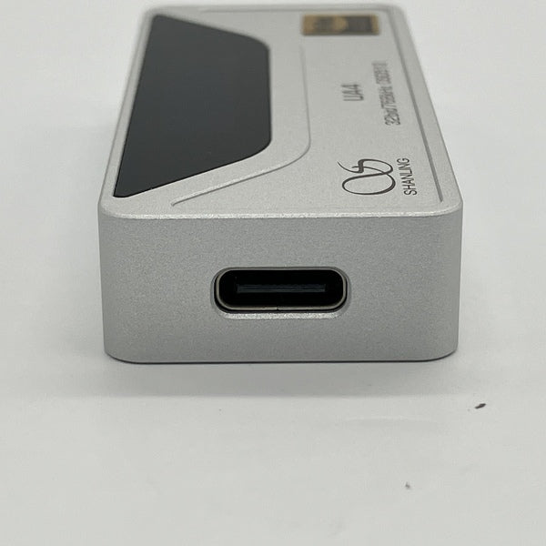 【中古】UA4 シルバー【秋葉原】