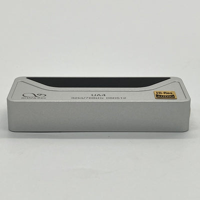 【中古】UA4 シルバー【秋葉原】