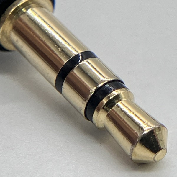 【中古】C200 高純度6N-OFC導体ケーブル(2.0m)【AC-3.5M-MXLR3-2M】【秋葉原】