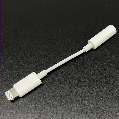 【中古】Lightning - 3.5 mmヘッドフォンジャックアダプタ【秋葉原】
