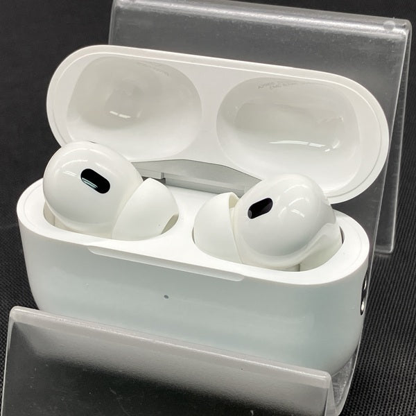 【中古】MagSafe充電ケース(USB-C)付きAirPods Pro(第2世代) MTJV3JA【秋葉原】