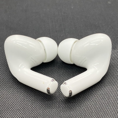 【中古】MagSafe充電ケース(USB-C)付きAirPods Pro(第2世代) MTJV3JA【秋葉原】