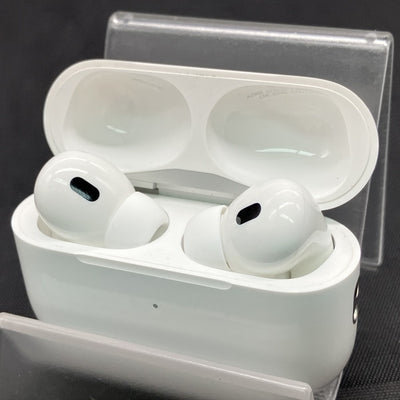 【中古】MagSafe充電ケース(USB-C)付きAirPods Pro(第2世代) MTJV3JA【秋葉原】