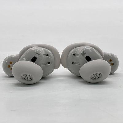 【中古】Quietcomfort Ultra Earbuds 2nd Gen White Smoke【秋葉原】