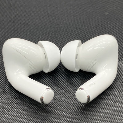 【中古】MagSafe充電ケース(USB-C)付きAirPods Pro(第2世代) MTJV3JA【秋葉原】