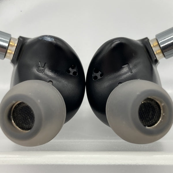 【中古】Winter ブラック (4.4mmプラグ)【秋葉原】