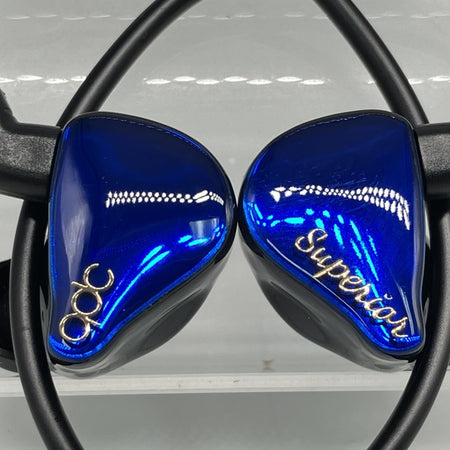 ほぼ新品 qdc SUPERIOR Azure Blu ブルー オマケ付き qdc SUPERIOR Azure Blue キューディーシー 有線イヤホン カナル