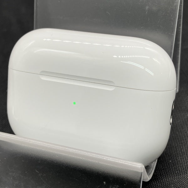 【中古】MagSafe充電ケース(USB-C)付きAirPods Pro(第2世代) MTJV3JA【秋葉原】