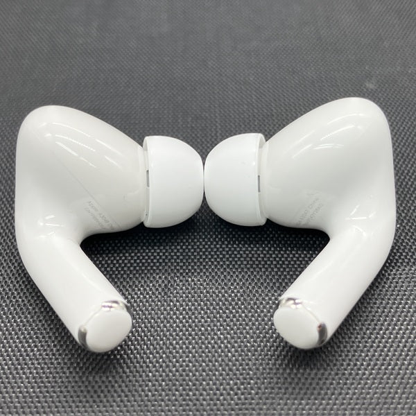 【中古】MagSafe充電ケース(USB-C)付きAirPods Pro(第2世代) MTJV3JA【秋葉原】