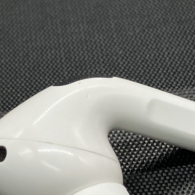 【中古】AirPods Pro (第2世代) MQD83J/A【秋葉原】