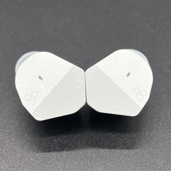 【中古】ZE3000 ホワイト 【FI-ZE3DPLTW-WHITE】【秋葉原】