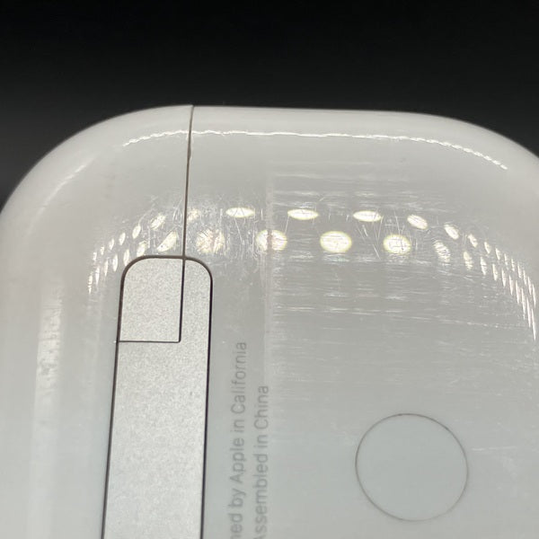 Apple 【中古】MagSafe充電ケース(USB-C)付きAirPods Pro(第2世代