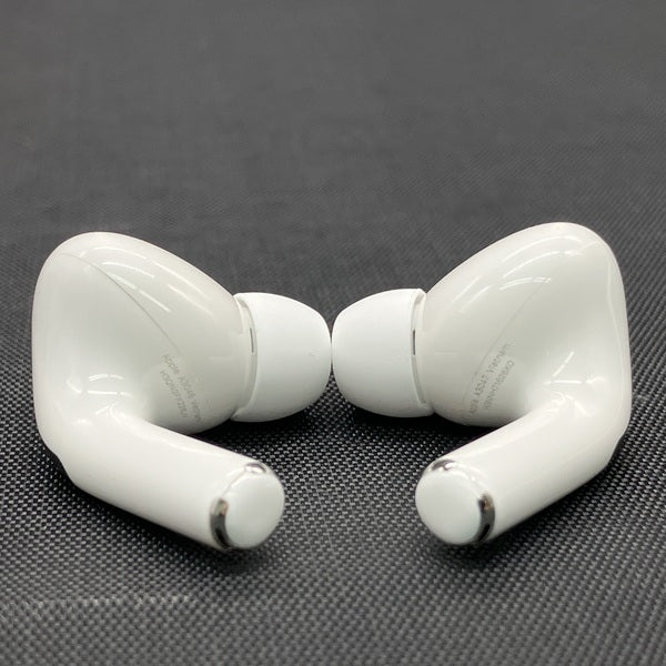 【中古】MagSafe充電ケース(USB-C)付きAirPods Pro(第2世代) MTJV3JA【秋葉原】