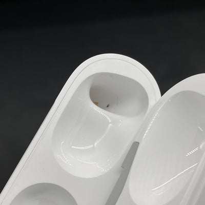 【中古】AirPods Pro (第2世代) MQD83J/A【秋葉原】