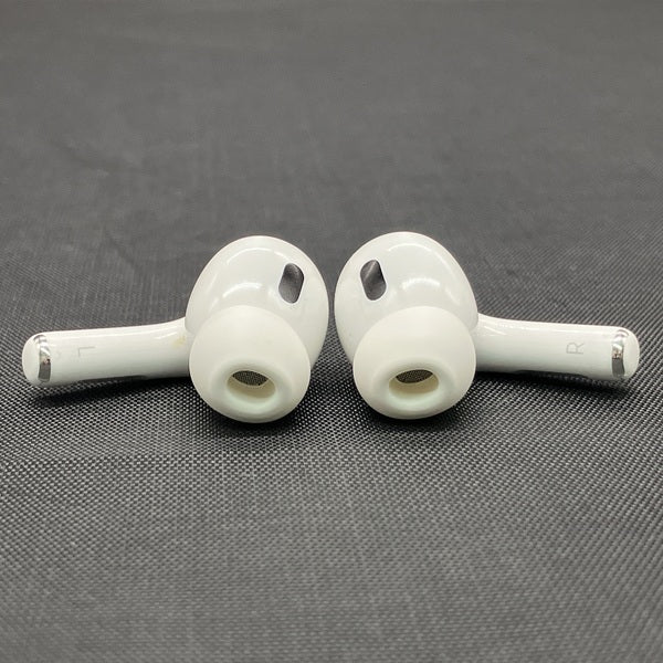 【中古】AirPods Pro (第2世代) MQD83J/A【秋葉原】