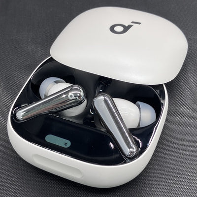 【中古】Soundcore Liberty 4 Pro パールホワイト 【A3954N21】【秋葉原】
