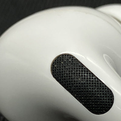 【中古】AirPods Pro (第2世代) MQD83J/A【秋葉原】