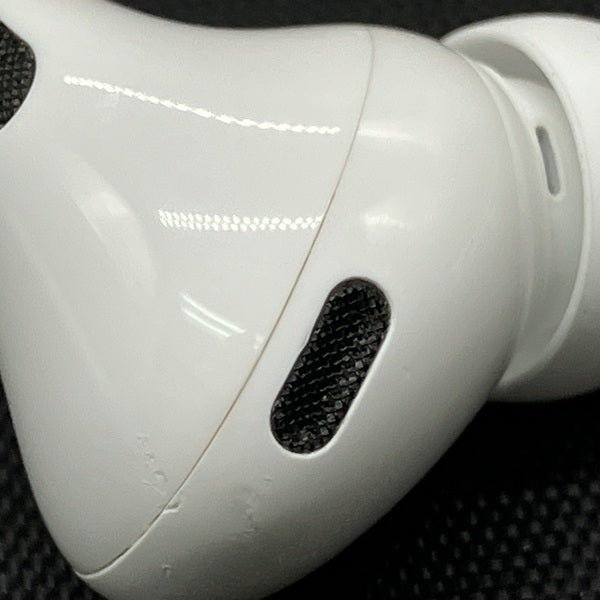 【中古】AirPods Pro (第2世代) MQD83J/A【秋葉原】
