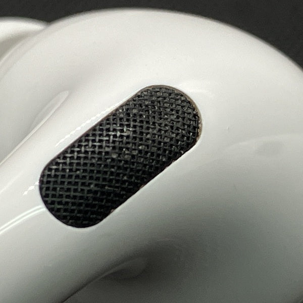 【中古】AirPods Pro (第2世代) MQD83J/A【秋葉原】
