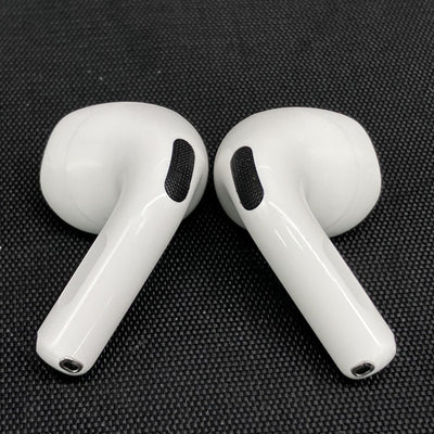 【中古】AirPods 4 MXP63J/A【日本橋】