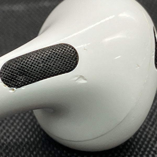 【中古】AirPods Pro (第2世代) MQD83J/A【秋葉原】