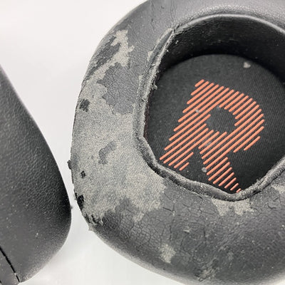 【中古】QUANTUM 400 【JBLQUANTUM400BLK】【秋葉原】