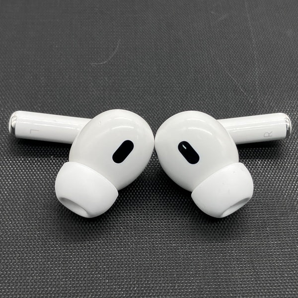 【中古】MagSafe充電ケース(USB-C)付きAirPods Pro(第2世代) MTJV3JA【秋葉原】