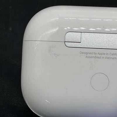 【中古】MagSafe充電ケース(USB-C)付きAirPods Pro(第2世代) MTJV3JA【秋葉原】