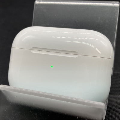 【中古】MagSafe充電ケース(USB-C)付きAirPods Pro(第2世代) MTJV3JA【秋葉原】