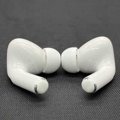 【中古】MagSafe充電ケース(USB-C)付きAirPods Pro(第2世代) MTJV3JA【秋葉原】