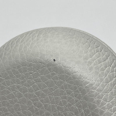 【中古】Beoplay E8 3rd Gen Grey Mist【日本橋】