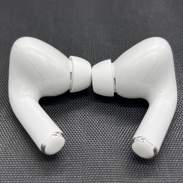 【中古】AirPods Pro (第2世代) MQD83J/A【秋葉原】