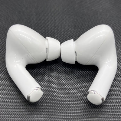 【中古】AirPods Pro (第2世代) MQD83J/A【秋葉原】