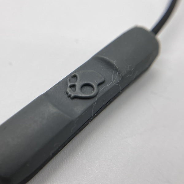 【中古】Skullcandy  XTPLYO IN-EAR W/MIC 2【日本橋】